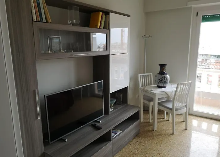 My House In דירה *