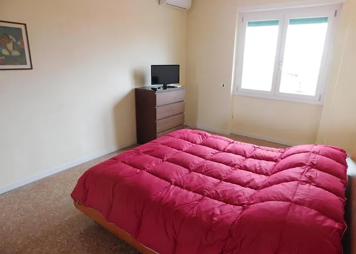דירה My House In