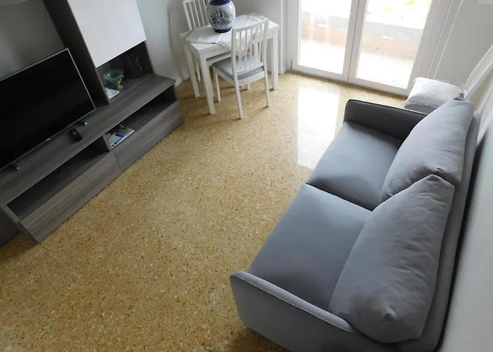 My House In * רומא